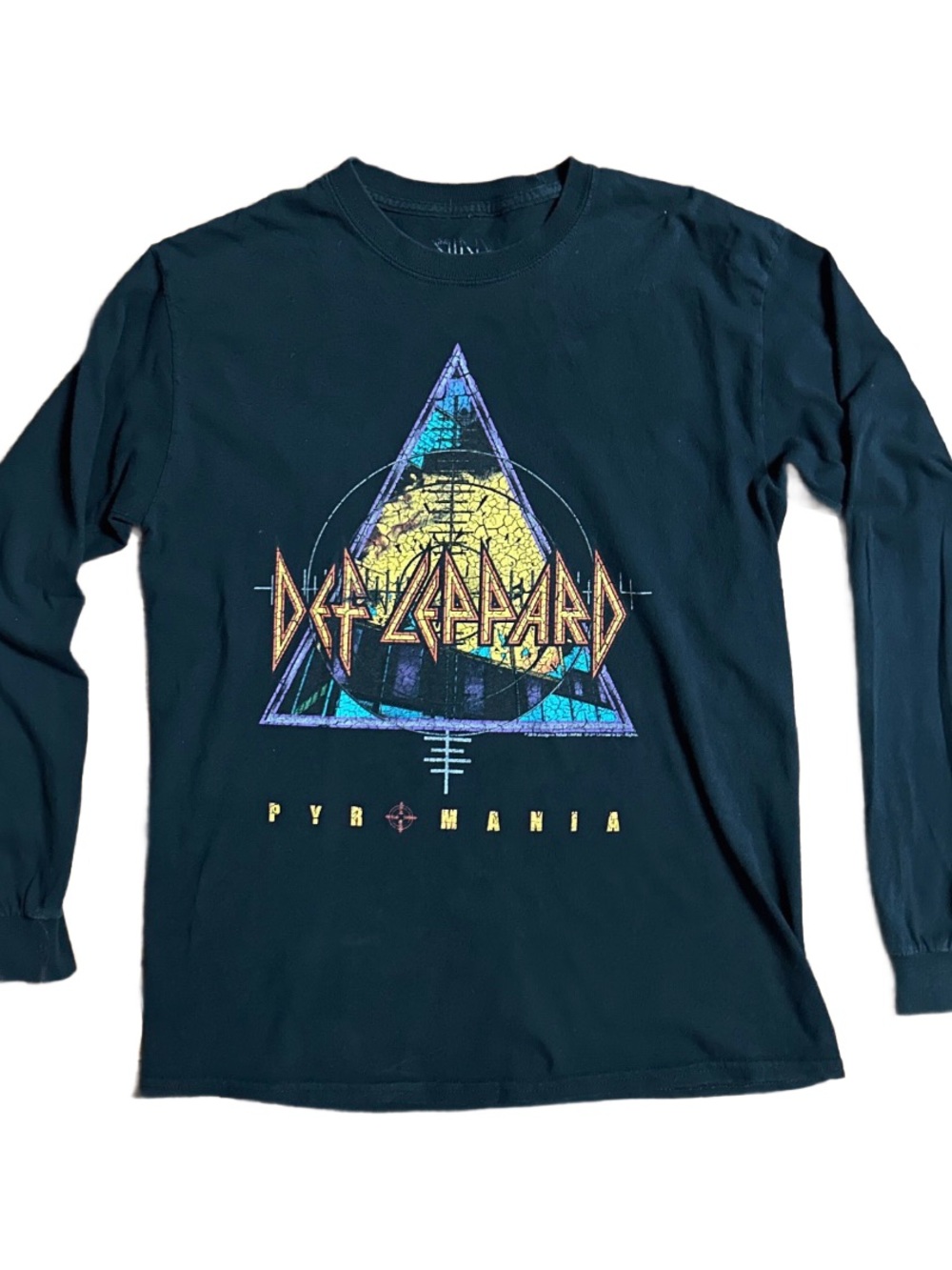 Def Leppard ~ Concert ~ World Tour 1983-84 ~ Size Medium ~ Long Sleeve Shirt